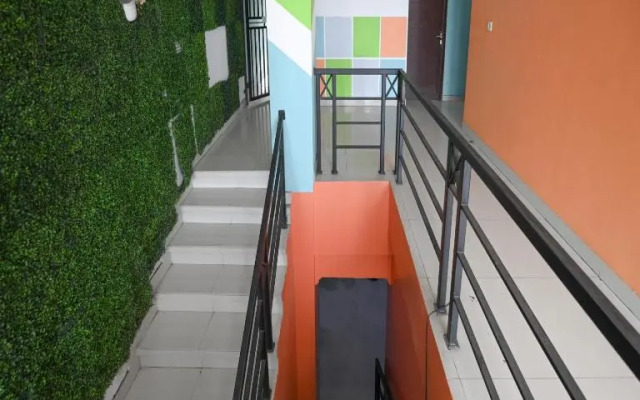 RedDoorz near Art Centre Bali