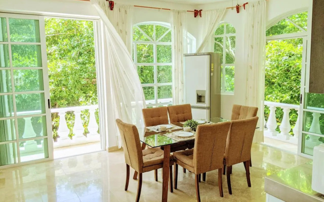 6br 2kitchen walk to Beach 5th, Pool Roof 16limit