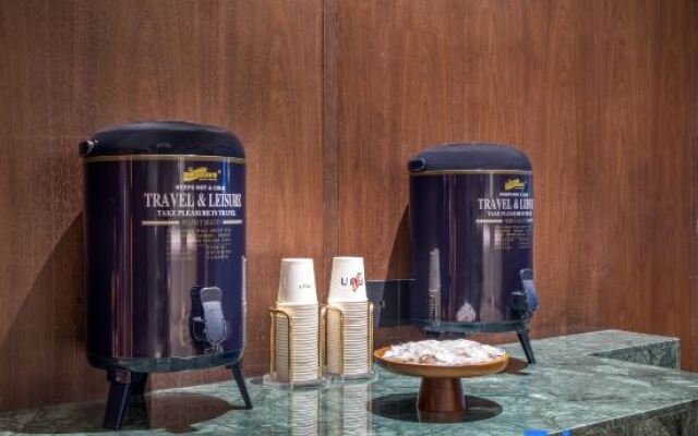 UFUN Hotel (Nanjing Chaoyang Square Jianzheng Road Branch)