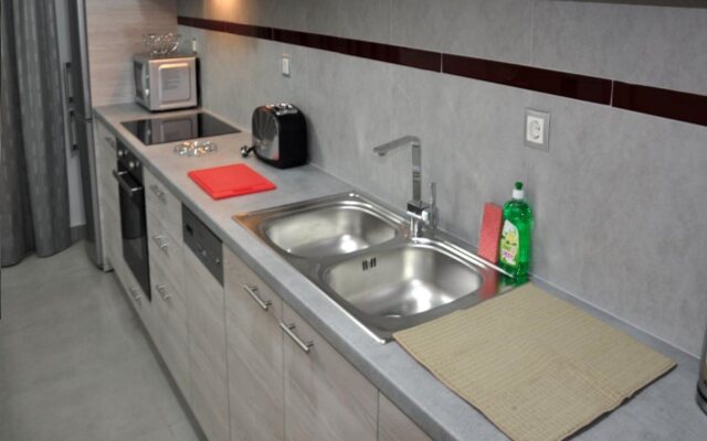 Daniel Luxury Apartments