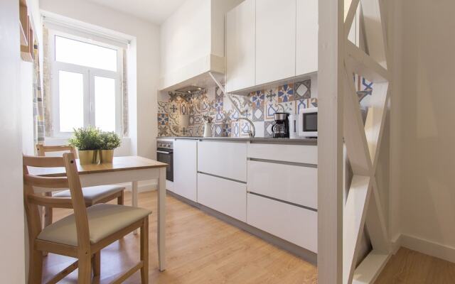 Bairro Alto Stylish by Homing