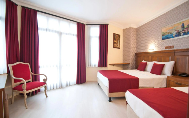 Artefes Hotel Old City