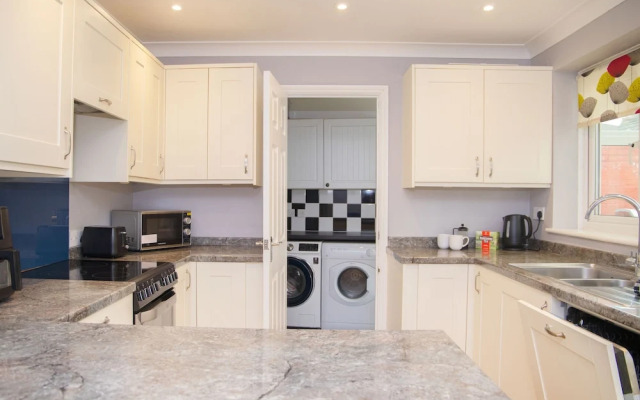 Spacious 3-bed House