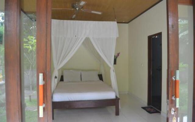 Kiki Homestay