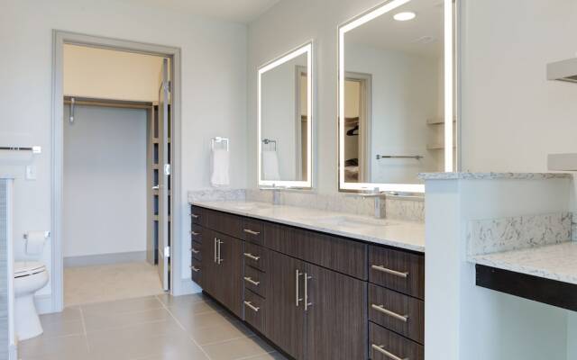 Locale Med Center at Latitude