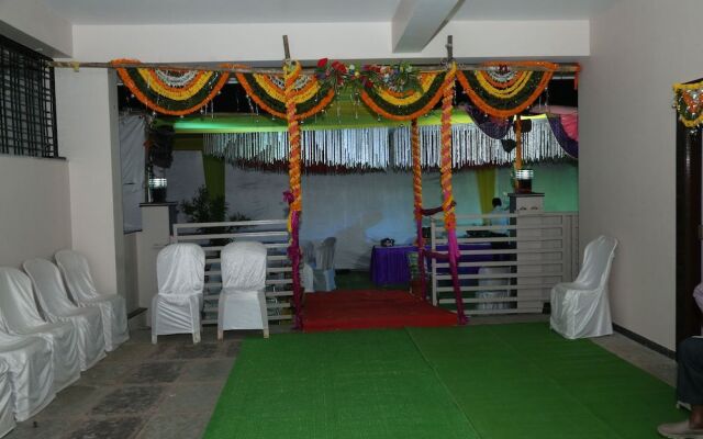 JK Rooms 144 Sai Guest House