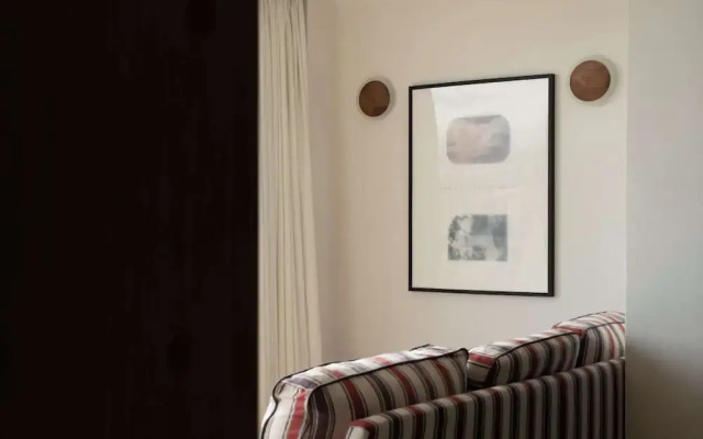 Manjing Banshan Haijing Huayuan Jiudian