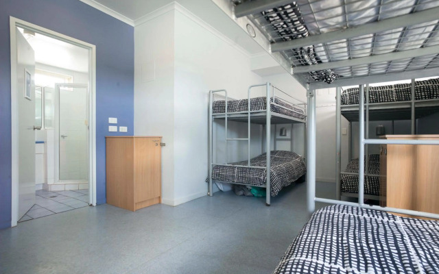 YHA Cairns Central