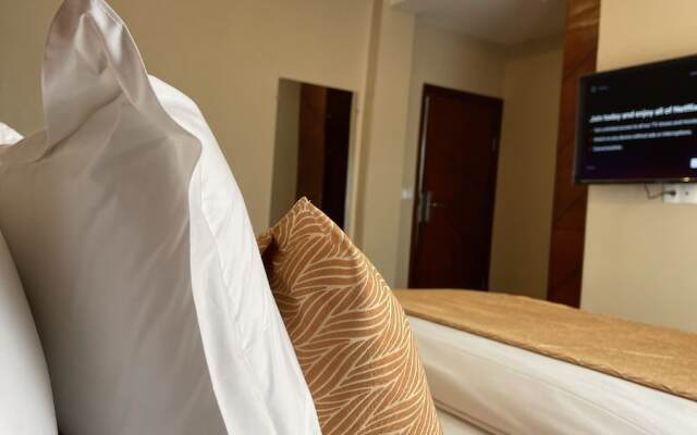Sky Kenako Hotel
