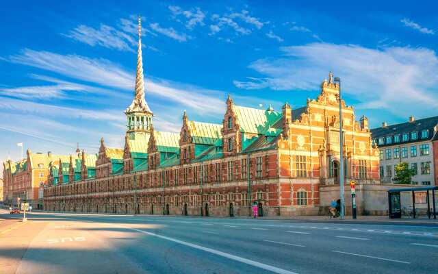 Heart of CPH Next to Queens Palace