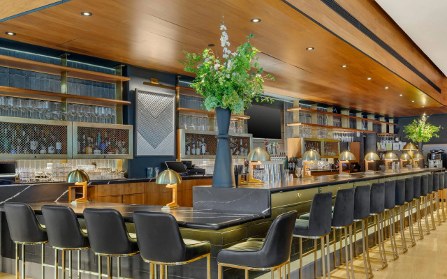 Cambria Hotel Boston Downtown - Seaport