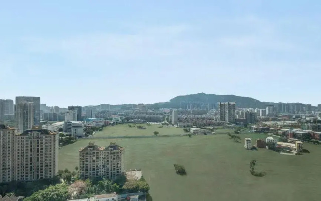 W Xiamen