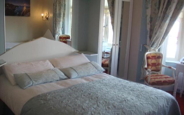 Shandon Bells Guest House
