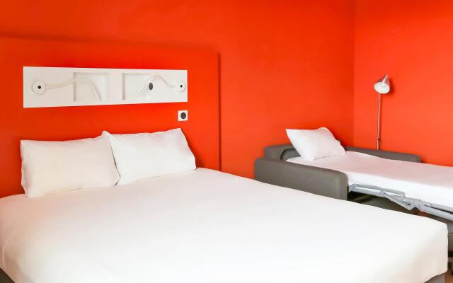 ibis budget Beauvais Aeroport