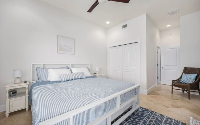 Endless Views by Distinctive Beach Rentals