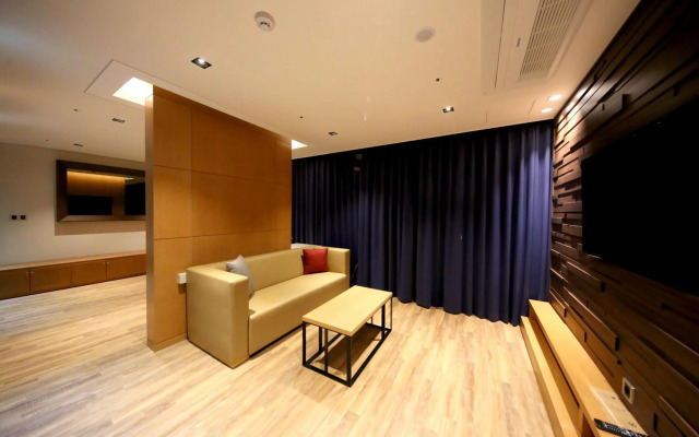 Sea Cruise Hotel