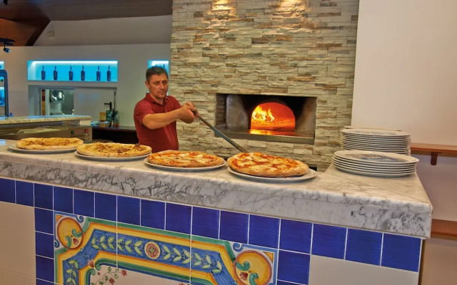 Belvilla by OYO Baia Domizia Villaggio Camping D2