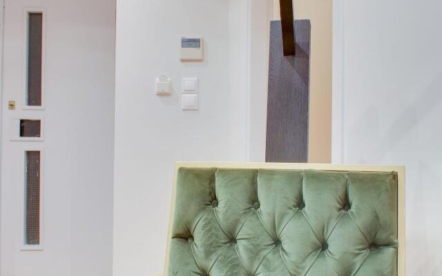 AthiNN Residence