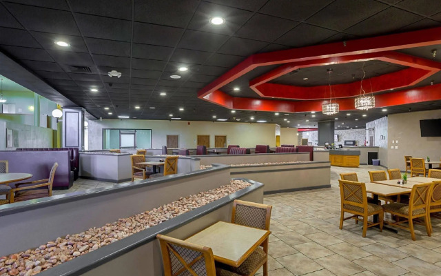 Clarion Hotel Desoto