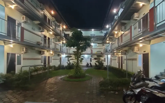 Puspiptek Residence Syariah Mitra RedDoorz