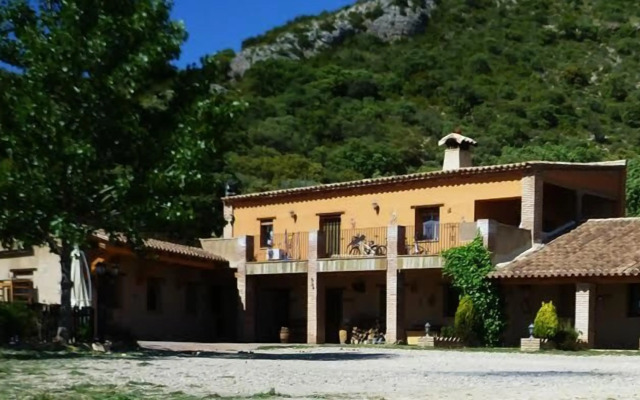 Tantaka - Albergue de los Meleses - Hostel