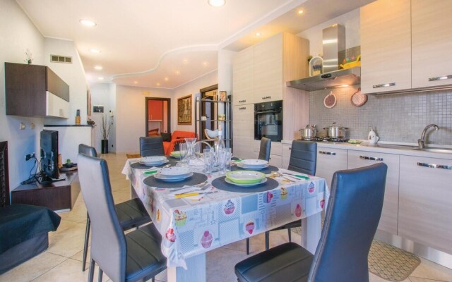 Beautiful Apartment in Bari With 3 Bedrooms and Wifi