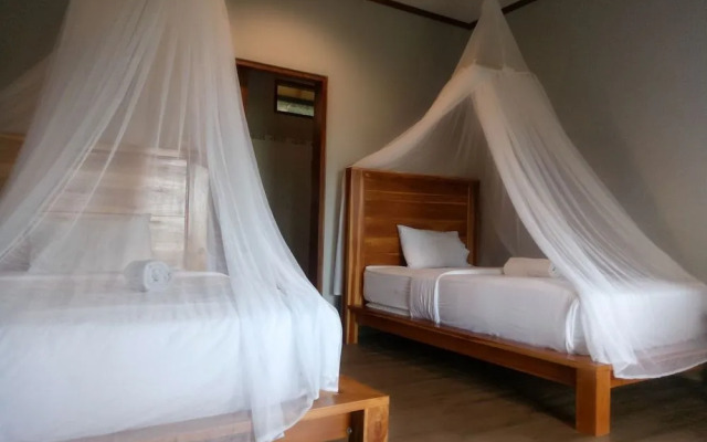 Emir surfcamp