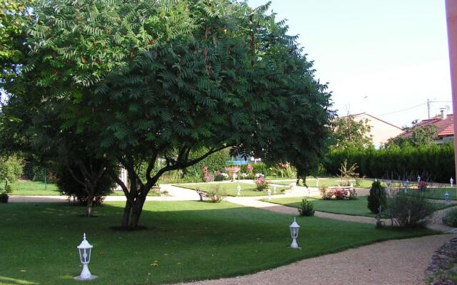 Hôtel Côté Jardin