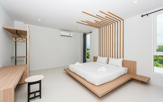 Phuket Marine Poshtel (SHA Plus+)