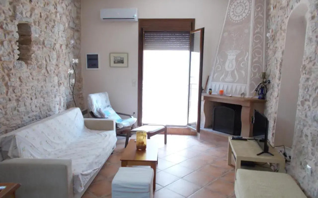 Traditional Guest house Chrisyis
