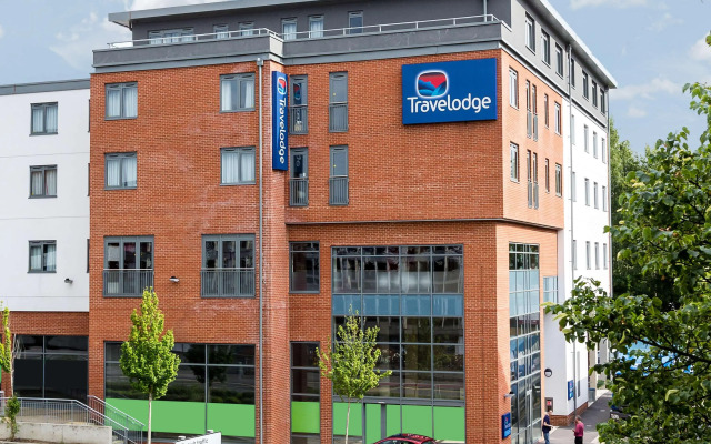 Travelodge Camberley Central