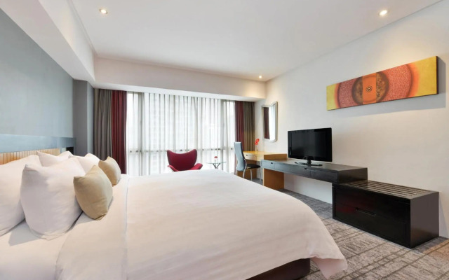 BelAire Bangkok Hotel