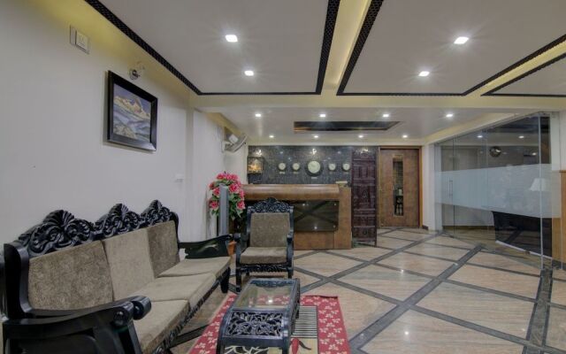 OYO 13599 Hotel Venkatesh Regency