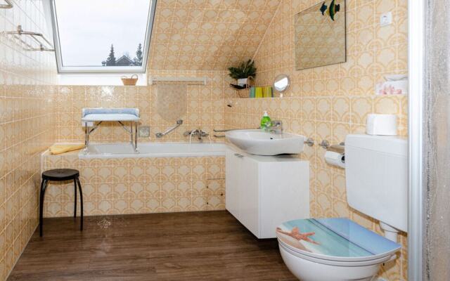 Apartment 2 Holiday Home Speckert