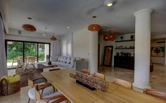 Villa Unica by Playa Moments