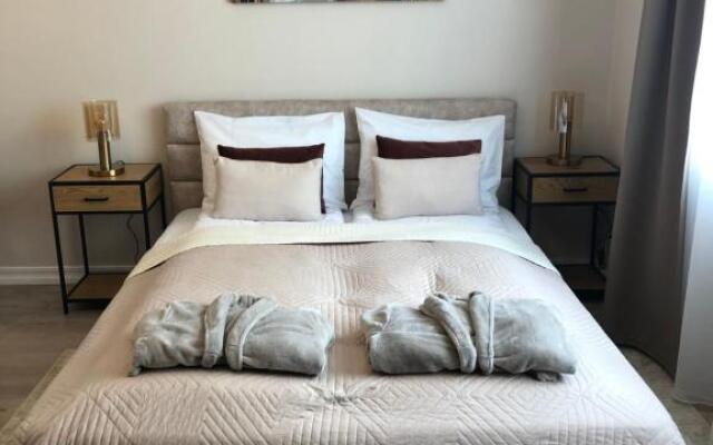 Modern studio apartment near the beach - 5 min walk