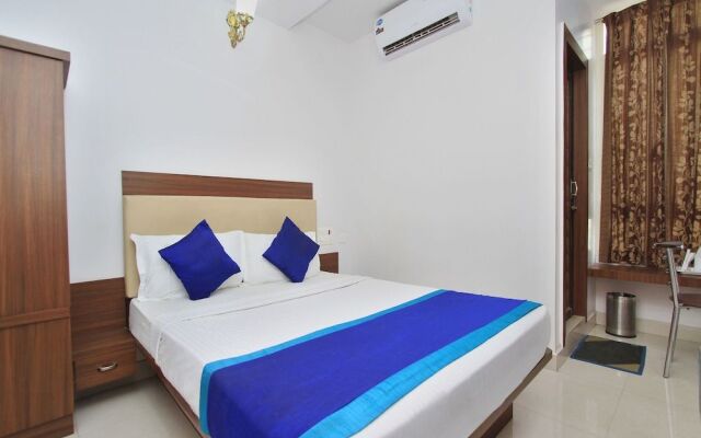 OYO 12153 Hotel B S International