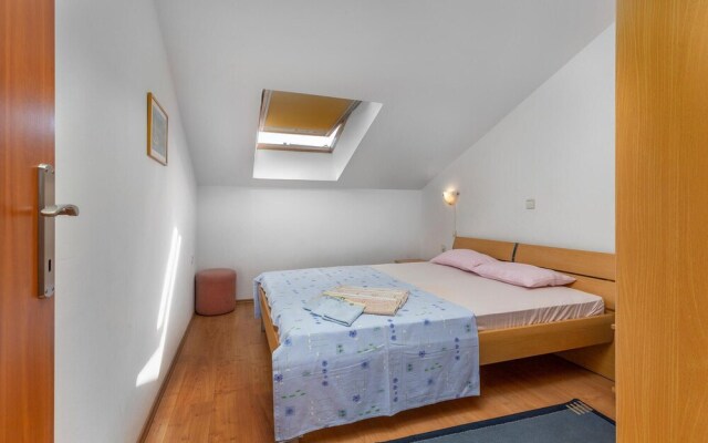 Beautiful Home in Punat With Wifi and 2 Bedrooms