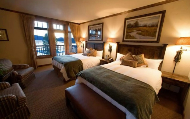 Lodge at Whitefish Lake