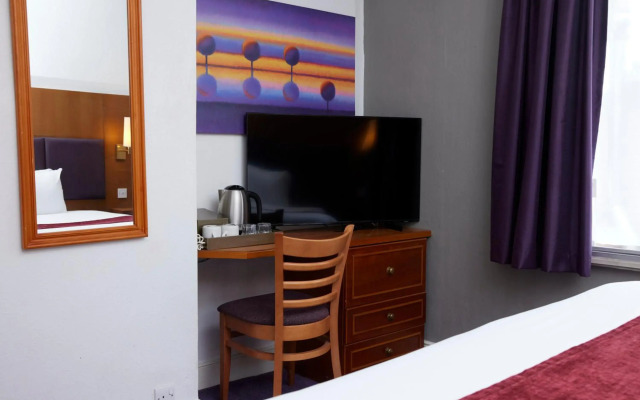 Premier Inn Northampton West (Harpole)