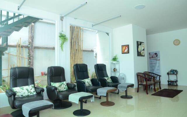 Leuxay Hotel