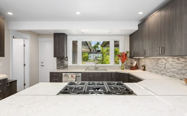 Hale Moli 3 Bedroom Home by Redawning