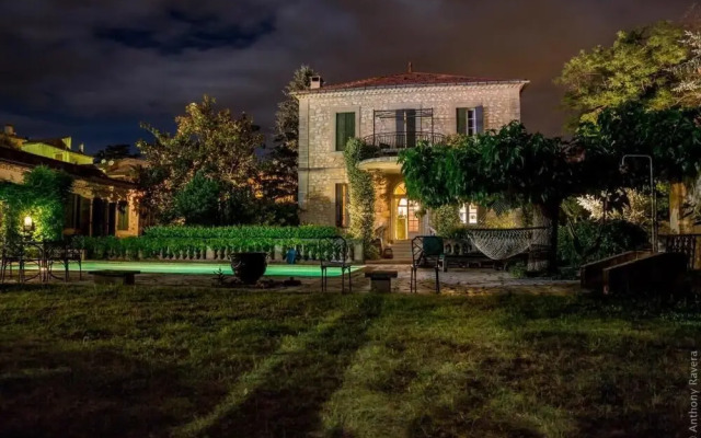 The Rhone Retreat