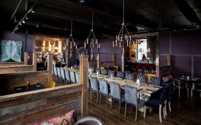 Kinn Guesthouse Bay View