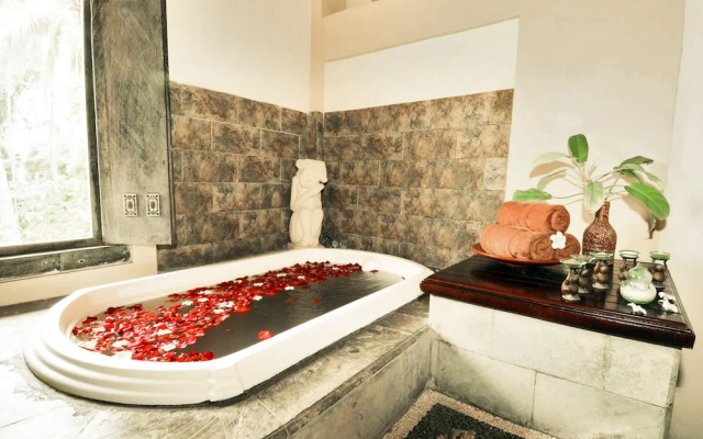 Club Bali Family Suites @Legian Beach