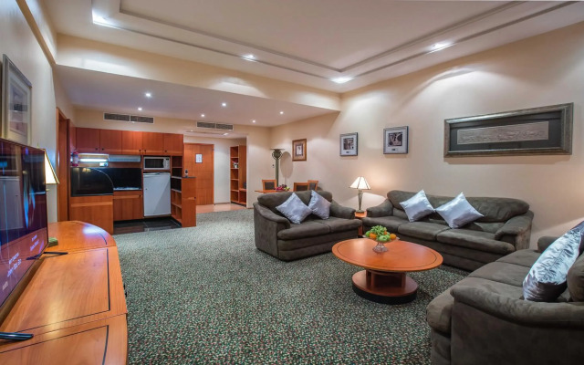 Gulf Court Hotel