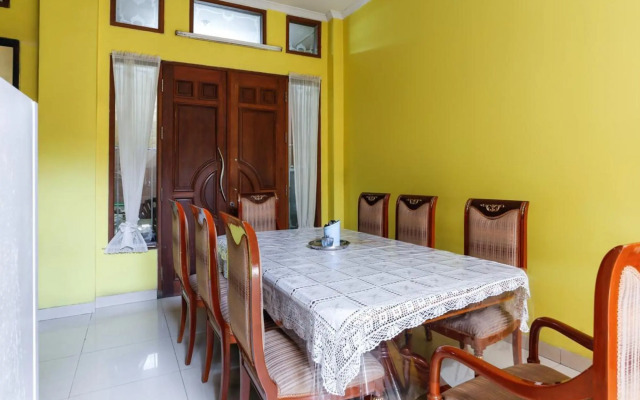 OYO 3759 Delima Guest House Syariah