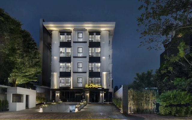 ROOMS INC Sudirman Jakarta