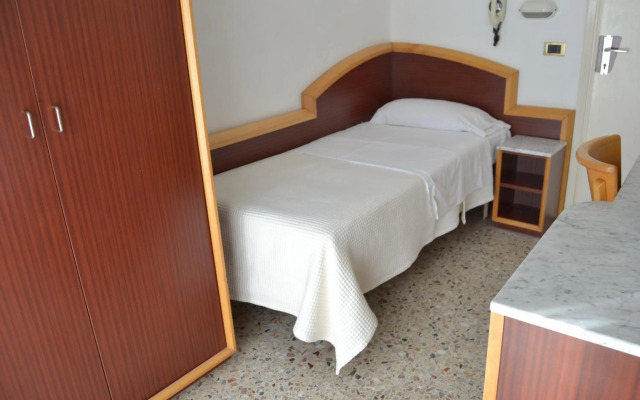 Hotel Artide