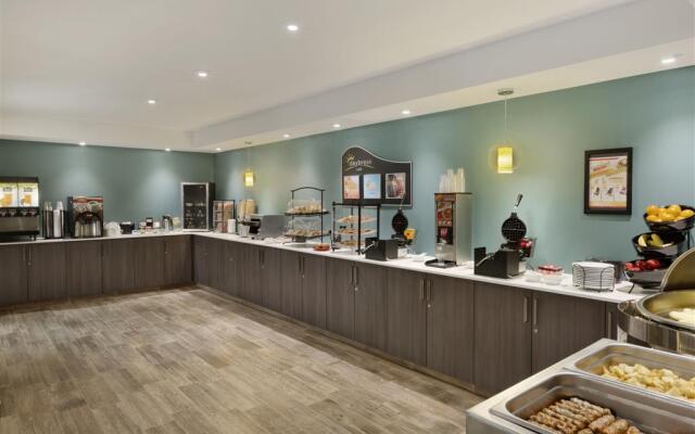 Fairfield Inn & Suites by Marriott Airdrie